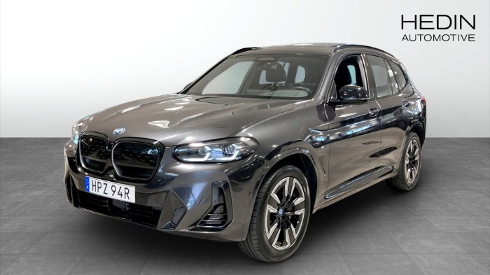 IX3 // M-Sport //
