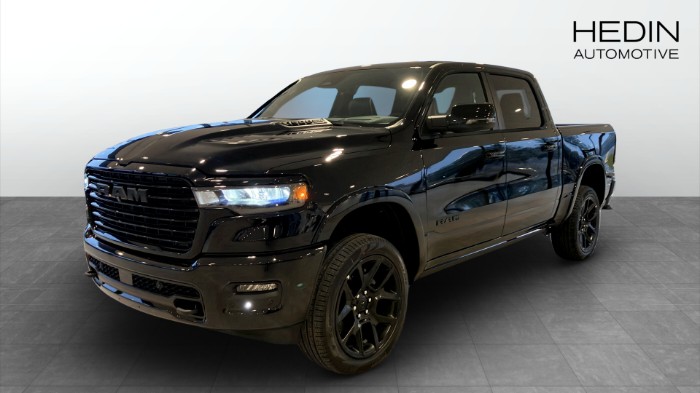 RAM 1500 4X4 LARAMIE NIGHT PREMIUM 4X4 LARAMIE NIGHT PREMIUM
