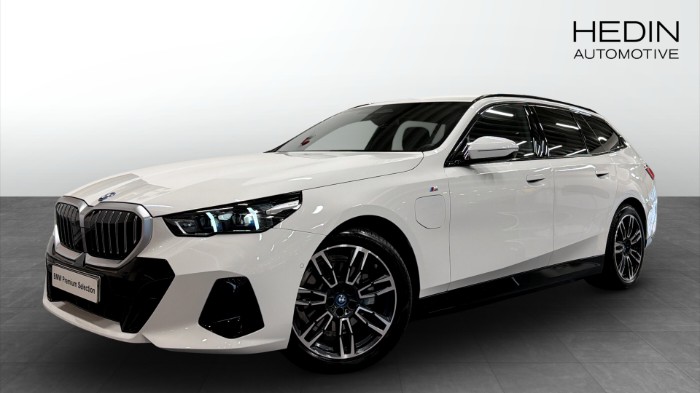 xDrive Touring M Sport Drag H/K DAP