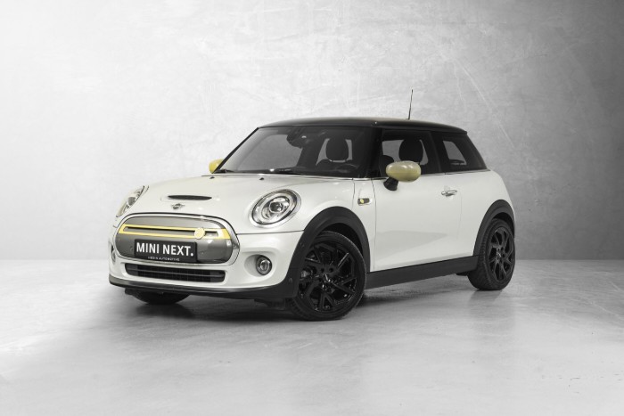 Cooper S E Maximise 3-d