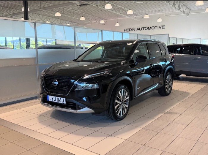 X-TRAIL E-4ORCE TEKNA+