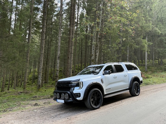 Wildtrak Double Cab 2.3L PHEV 280 hk Borås Edition #3