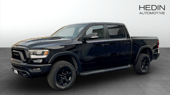 1500 REBEL Night Edition