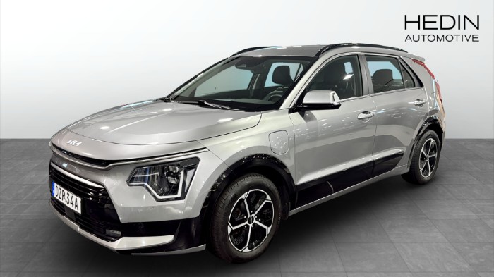 Plug-In-Hybrid DCT, ACTION, 183hk, 2023