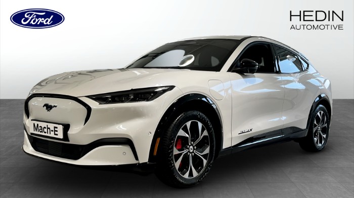 Premium RWD Long Range