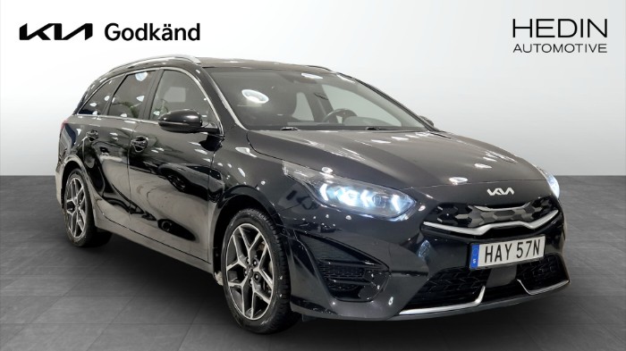 ADVANCE PLUS PANORAMA KIA GODKÄND!