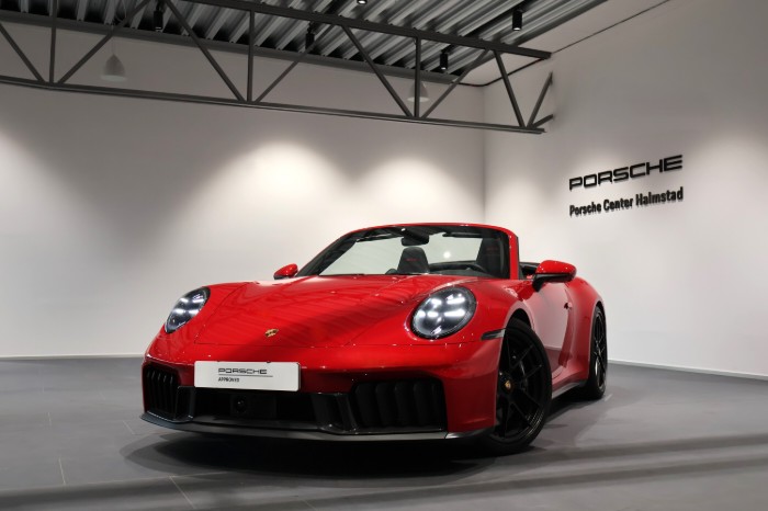 992.2 Carrera 4 GTS Cabriolet 541HK / Leasbar/VAT