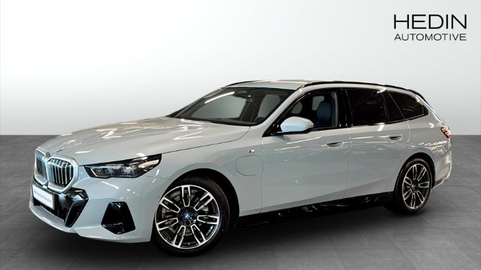 xDrive Touring M-sport Active Launch Edt H/K Nyp 728 600 kr