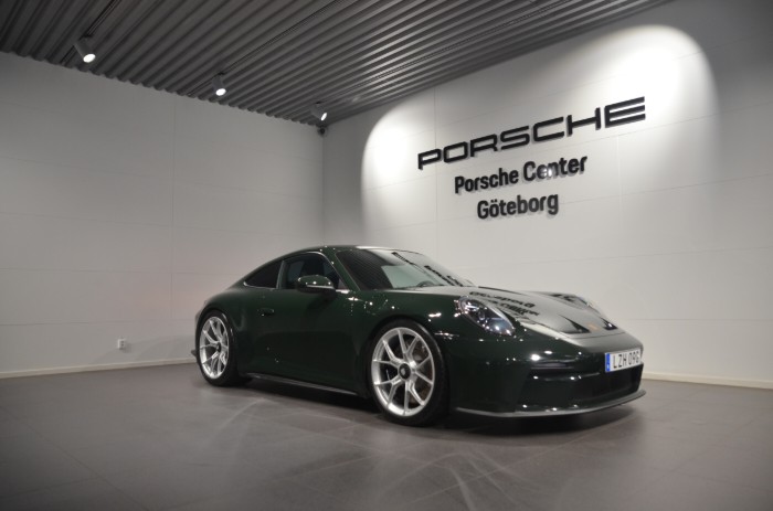 GT3 Touring / Brewster green