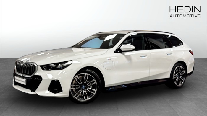 xDrive Touring M Sport Active Drag H/K