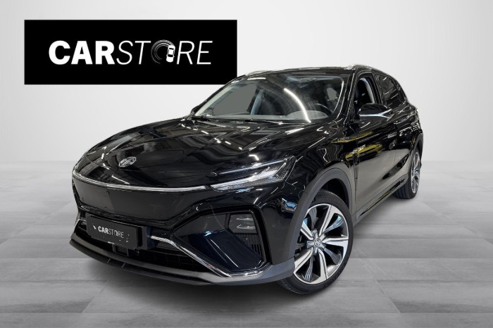 Performance AWD // Matrix LED / Keyless / Bose / Ilm. nahat / Muistipenkki / 360° kamera / ACC //
