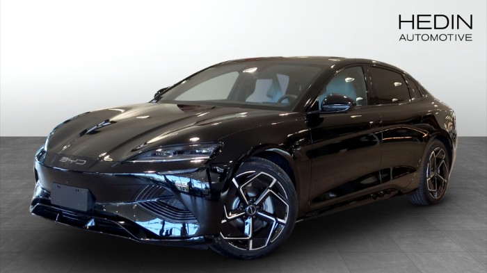 SEAL EXCELLENCE AWD