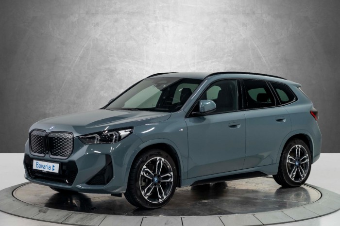 xDrive30 Fully Charged Premium E. (K)