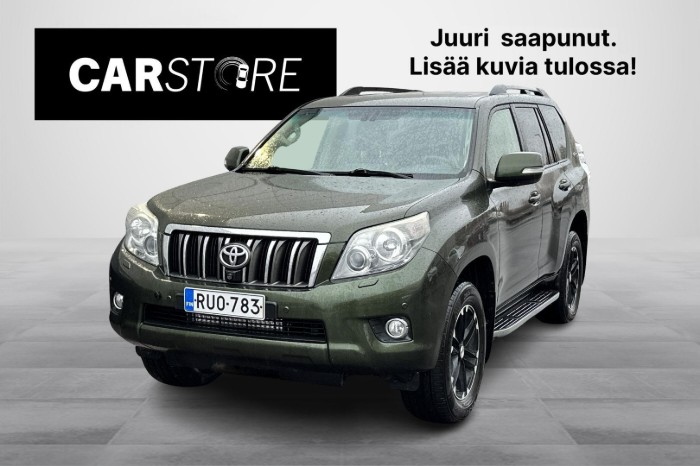 3,0 D-4D DPF 60th Anniversary aut. 7h // Vetokoukku / Kamera / Lämpöpaketti / Astinlaudat / Keyless!