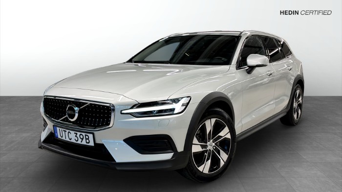 B4 AWD, Värmare, Nav, Moms, VOC