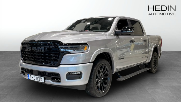 1500 CREW CAB 4X4 LIMITED NIGHT RB/MTG OMGÅENDE LEVERANS