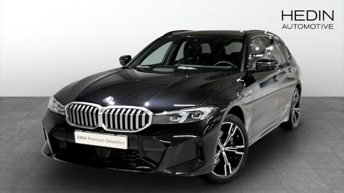 330E XDRIVE Touring