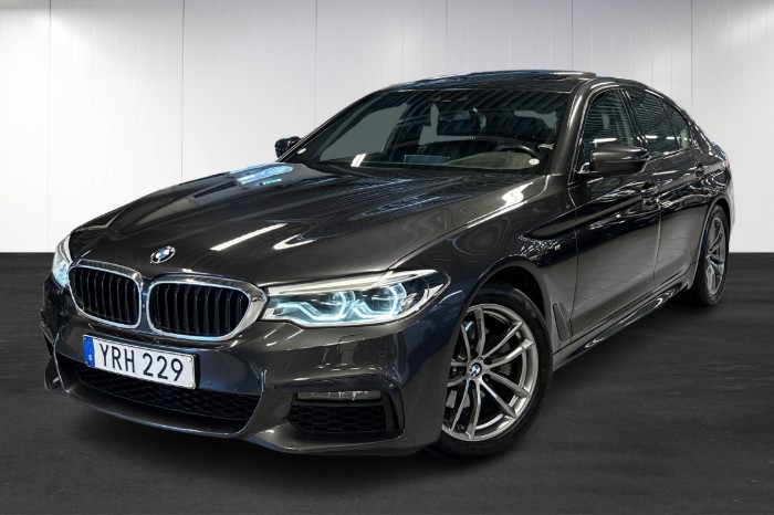 XDRIVE / M SPORT STEPTRONIC/ NAVI/ LÄDER/ 360 KAMERA/ TAKLUCKA