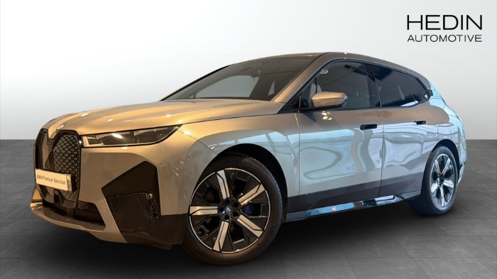 xDrive40 Sportpaket H/K Laserljus Dragkrok