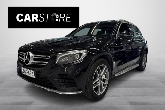 220 d 4Matic A Premium Business AMG // Burmester / Webasto / Kamera / Koukku / Panoraama //