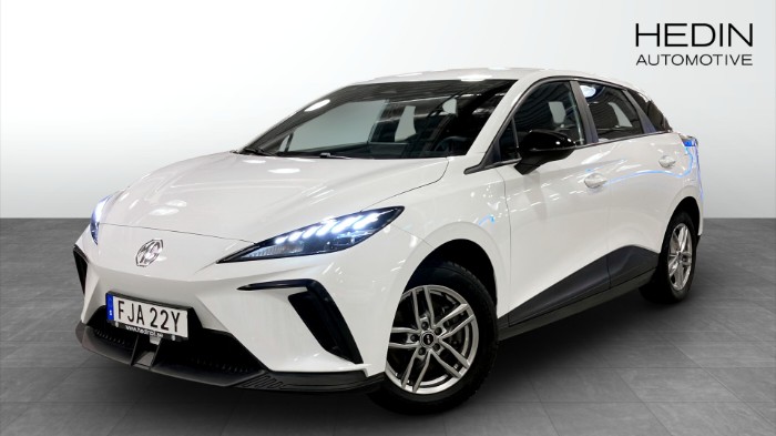 SR | CarPlay | 51 KWH |