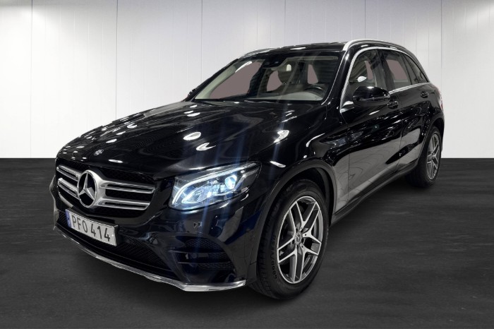 GLC 220 D 4MATIC / 1 Ägare/ P-värmare / Ny servad