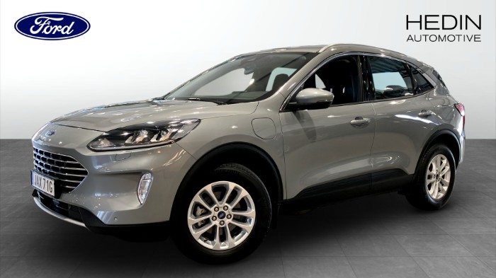 Kuga Titanium Plug-in Hybrid 225hk  | Backkamera | Carplay |