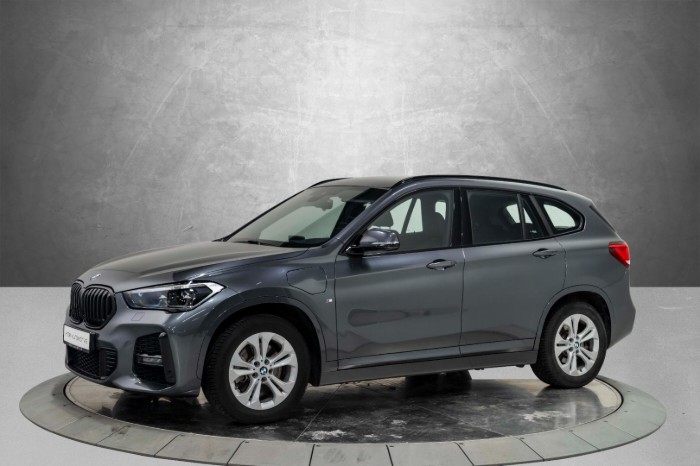 xDrive25e eDrive M Sport (K)