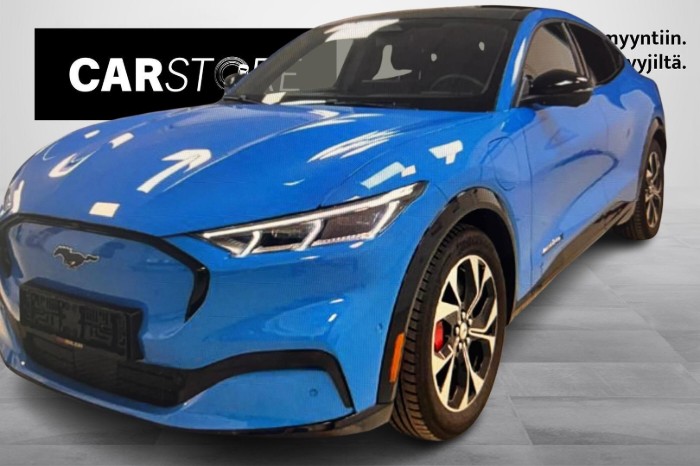 91kWh 351hv AWD Premium // Adapt.vakkari / Vetokoukku / B&O Hifi / 360° / Panorama / Muistipenkki