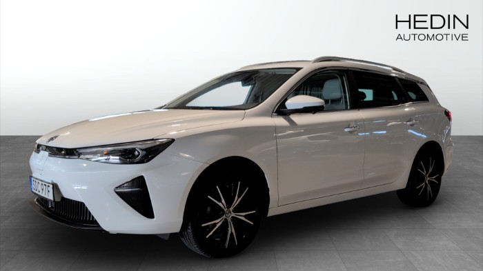 LUXURY 61 KWH Ljus interiör