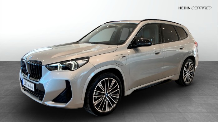 xDrive30e Steptronic M-Sport Panorama 20"