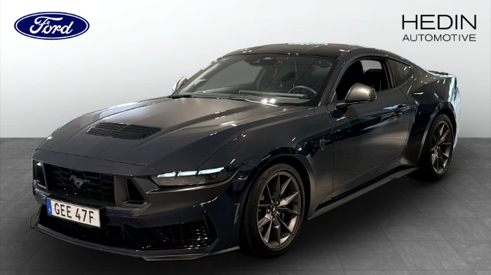 Dark Horse Fastback V8 453Hk AUT