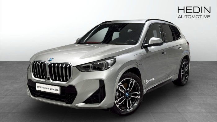 xDrive25e M-Sport Business / Innovation / Comfort / 19"
