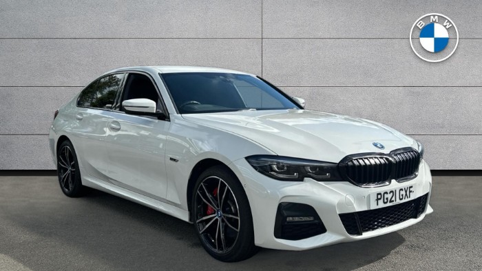 330e M Sport Saloon