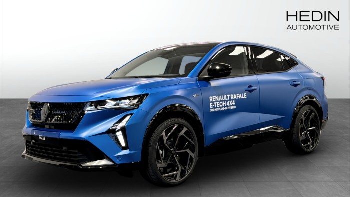 ATELIER ALPINE E-TECH 300 4X4 PLUG-IN HYBRID DEMO