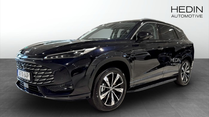 LUXURY PLUG-IN HYBRID Demo