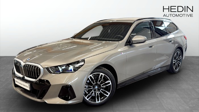 xDrive Touring M Sport Drag D-värm Harman/Kardon Adaptiva LED