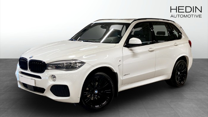 XDRIVE 30d M-sport/Panorama/Parkeringsvärmare