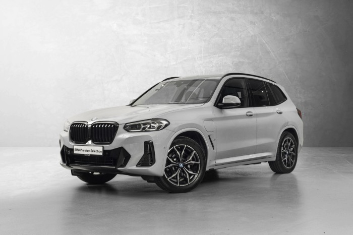 xDrive30e