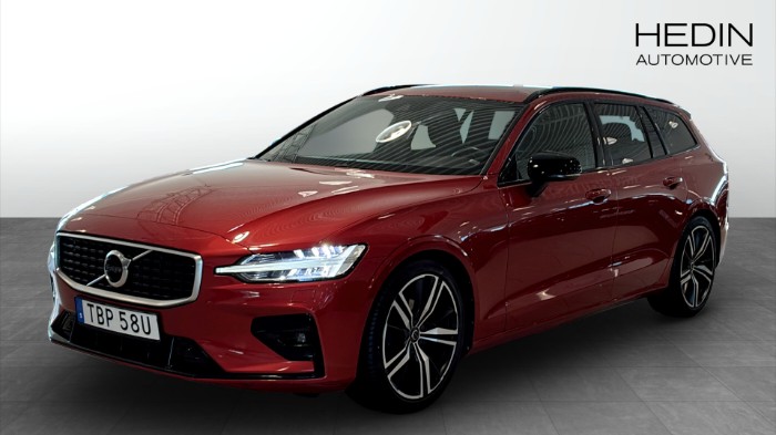 VOLVO R-DESIGN V60 D3