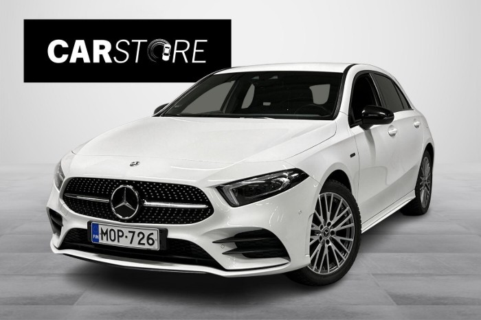 250 e A Business AMG // Distronic + / Multibeam LED / P. Kamera / Advanced sound / Koukku //