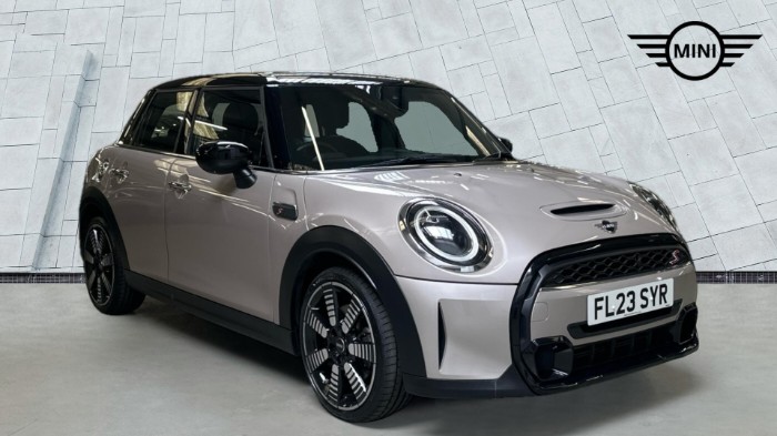 5-Door Hatch Cooper S Exclusive