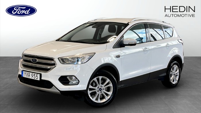 Titanium 1.5 TDCi 120HK Drag Backkamera Carplay