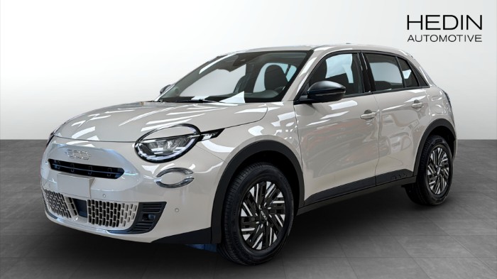 600 HEV LOUNGE 1.2 100 HK DCT6 FWD