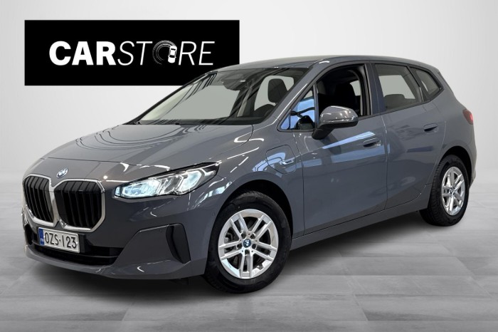 U06 Active Tourer 225e xDrive Charged Edition // Sporttipenkit / Widescreen / Ratinlämmitys //