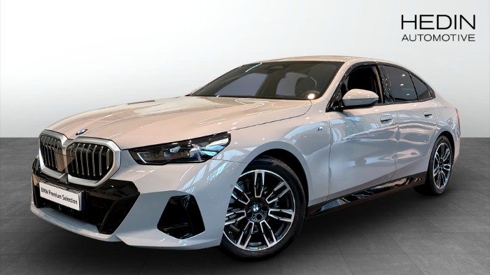xDrive Sedan M Sport Drag