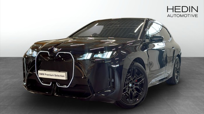 xDrive 60 Supercharged M Sport Pro Bowers/Wilkins Pano HUD