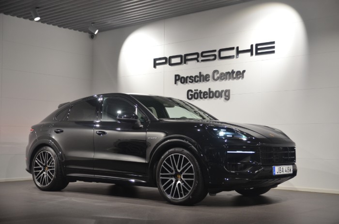 E-Hybrid Coupé / Leasebar / VAT