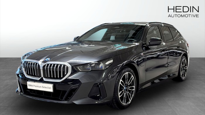 xDrive Touring M Sport Active Edition