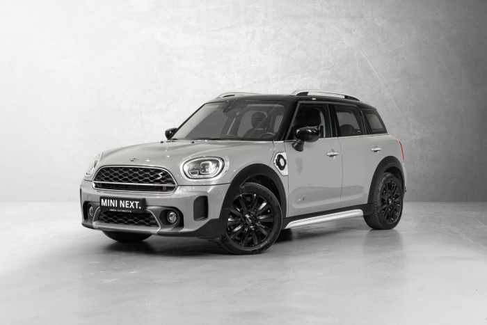 Cooper SE All4 Experience